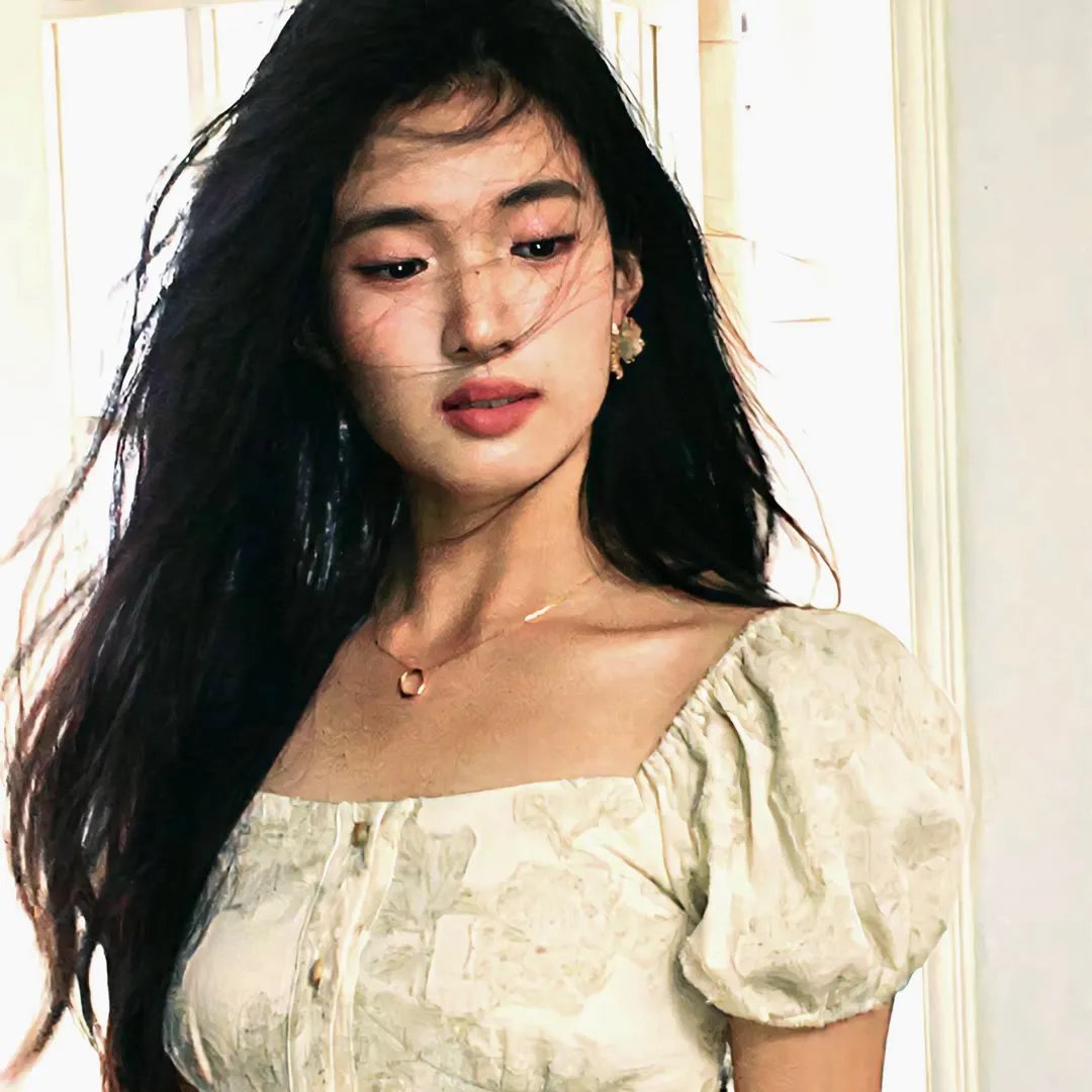 花圃里的蝴蝶
